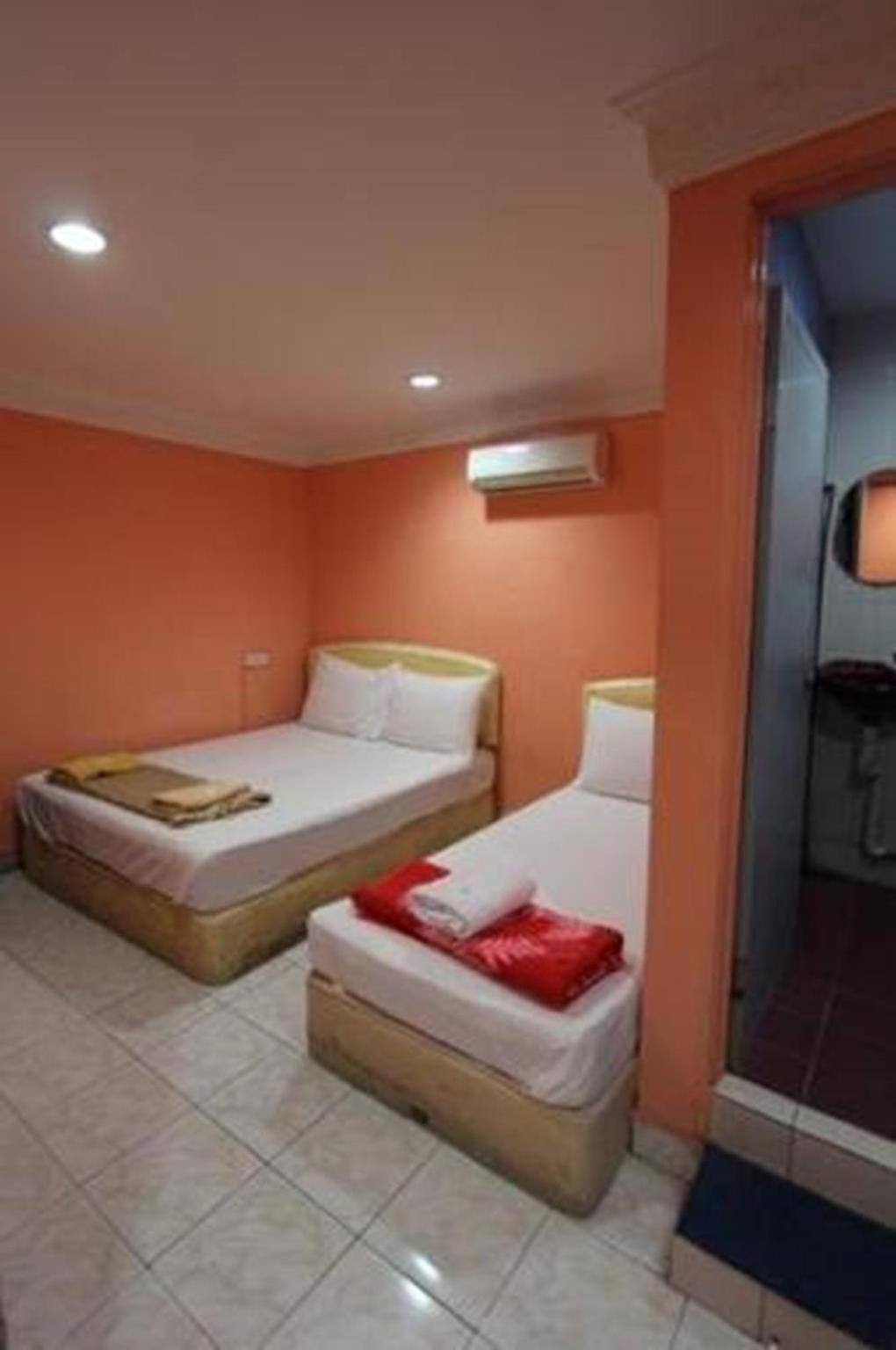 Hotel Nilai H2 Extérieur photo