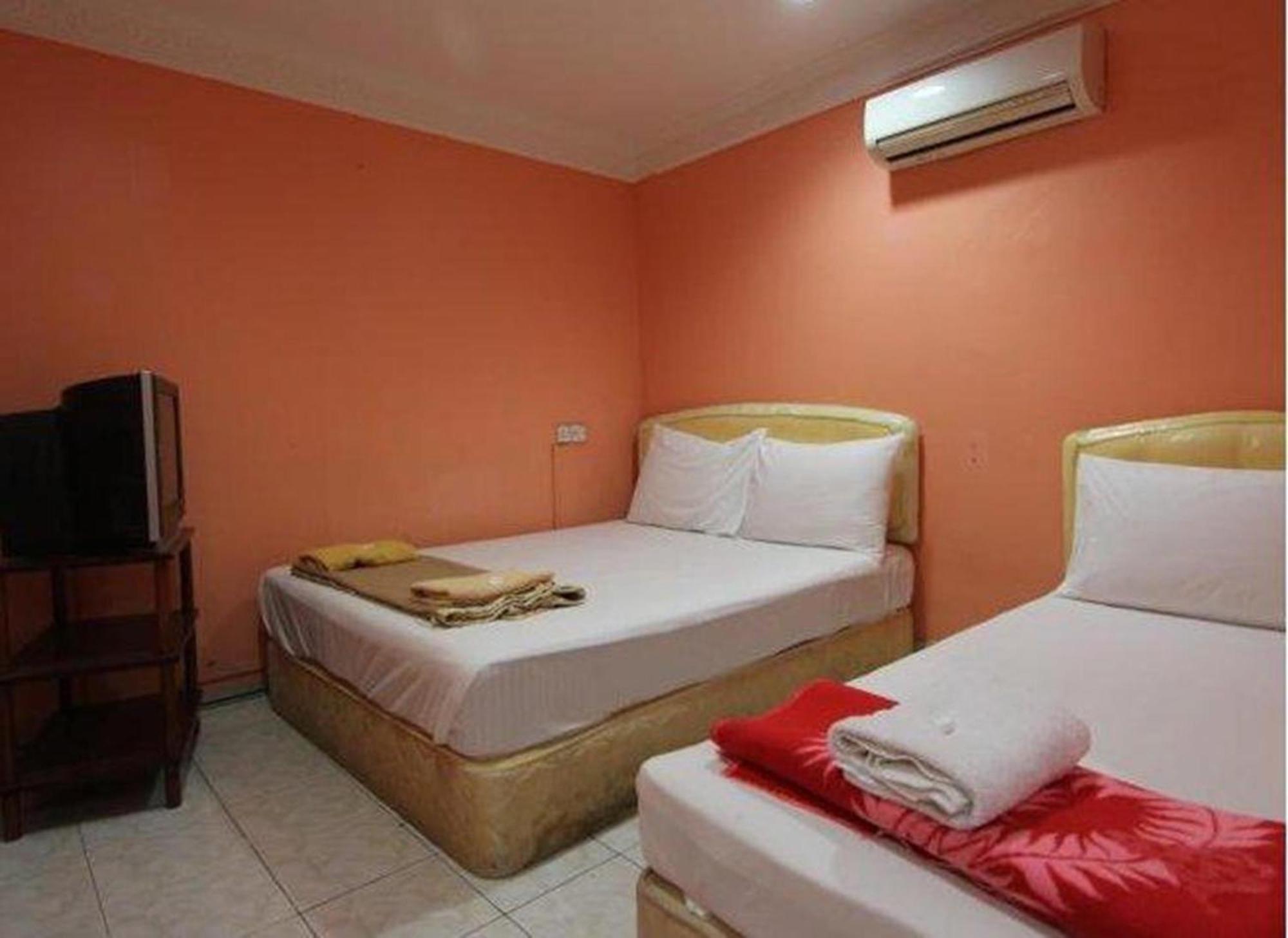 Hotel Nilai H2 Extérieur photo